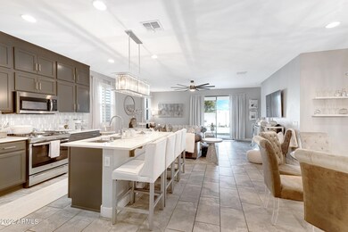7217 S 32nd Dr-7