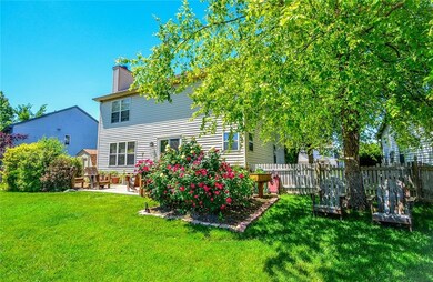 10091 Touchstone Dr, Fishers, IN 46038 - photo 5