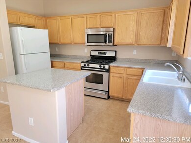 8034 Sailors Delight Ct, Las Vegas, NV 89139 - photo 7