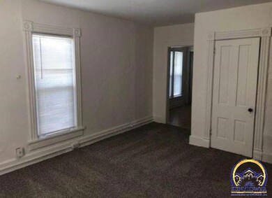 235 SW Tyler St, Topeka, KS 66603 - photo 6