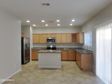 9526 N 81st Dr, Peoria, AZ 85345 - photo 5