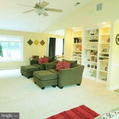 4282 Grapewood Dr, Warrenton, VA 20187 - photo 7