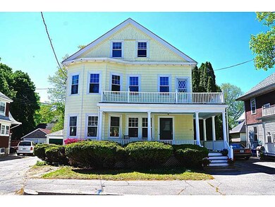 52 Circuit Dr, Cranston, RI 02905 - photo 2