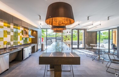 77 New St unit 214, Cambridge, MA 02138 - photo 7