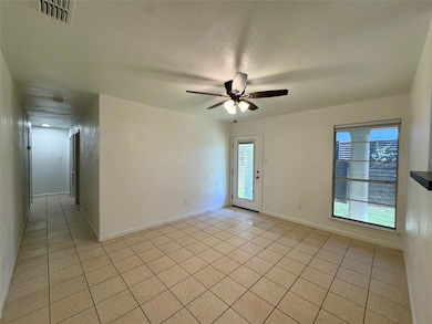 6202 N Hampton Dr unit B, Austin, TX 78723 - photo 2