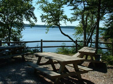 Hooper's Ledge Common Lot