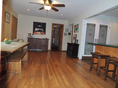 1703 Victor Ave, Redding, CA 96003 - photo 4