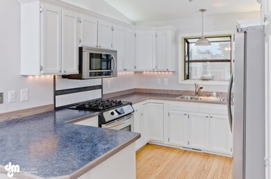 [photo 2189157] Kitchen