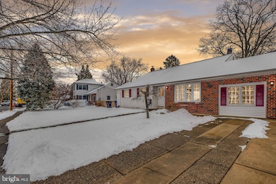 824 Fordham St, Delran, NJ 08075 - photo 2