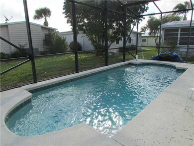 Swimming Pool/Hot Tub/Sauna.