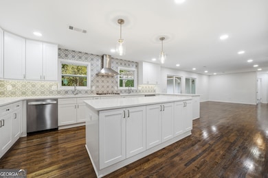 1428 Biltmore Dr NE, Atlanta, GA 30329 - photo 6