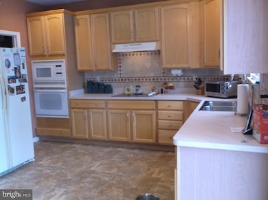 9930 Lucky Lure Ln, Owings, MD 20736 - photo 5