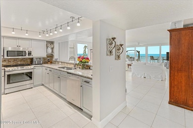 29-1575-Highway-A1A-2015