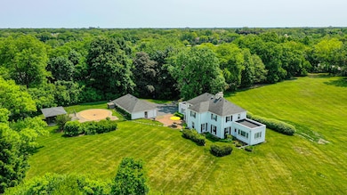 1596 W Palatine Rd, Inverness, IL 60067 - photo 3