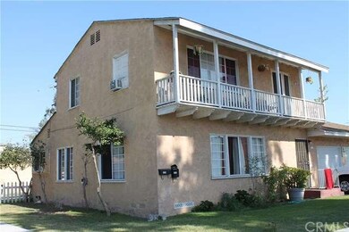 Front 2-story unit with 3 bedrooms, 2 baths and 1 