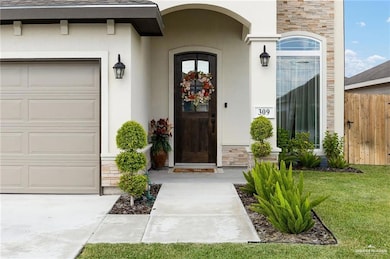 309 Central Park St, Edinburg, TX 78541 - photo 2