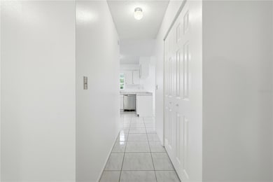 1405 Dolphin Dr, Lakeland, FL 33801 - photo 6