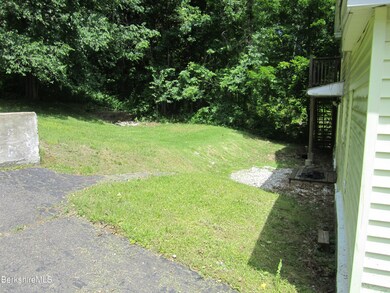 43 Enterprise St, Adams, MA 01220 - photo 3