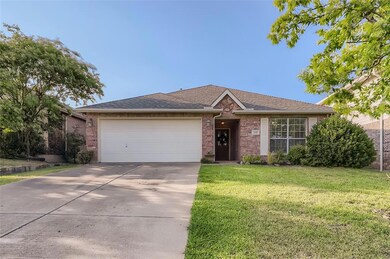 1317 Chestnut Hill Dr, Wylie, TX 75098 - photo 2