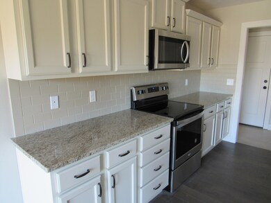 1916 N Seabrook Dr, Nixa, MO 65714 - photo 7