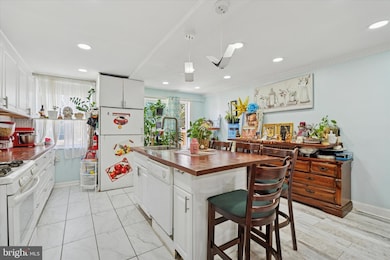 2548 Irvington Rd, Drexel Hill, PA 19026 - photo 3