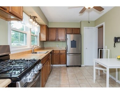 51 Meadowlark Ln, Chicopee, MA 01022 - photo 5