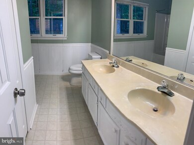 10803 Cedar Post Ln, Spotsylvania, VA 22553 - photo 5