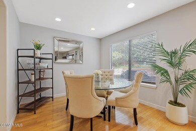 12245 Shady Hollow Ln Los-large-015-007-