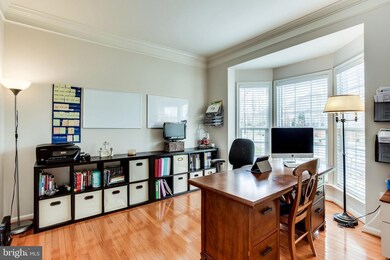 22166 Winter Lake Ct, Ashburn, VA 20148 - photo 6