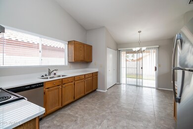 008-photo-kitchen-6963428