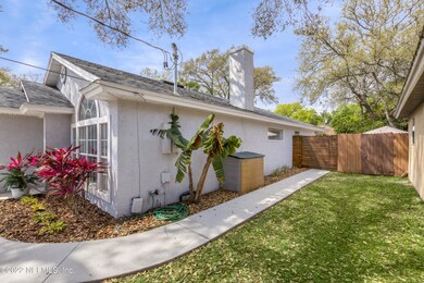 632 Main St -03