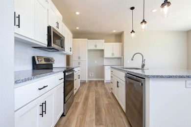 2870 Bradford (22)