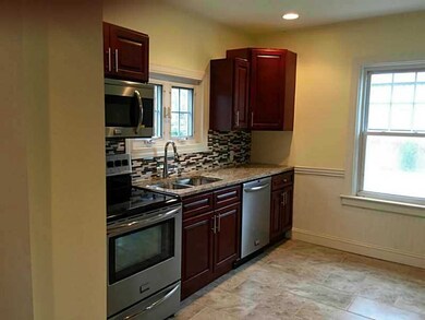 33 Blackburn St, Warwick, RI 02886 - photo 3
