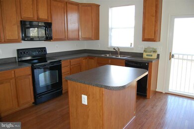 205 Taft Dr, Stafford, VA 22554 - photo 3