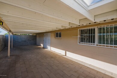 8211 E Nicaragua Dr, Tucson, AZ 85730 - photo 7