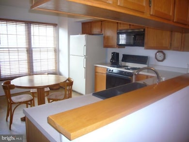 108 Charleston Ln, Frederick, MD 21702 - photo 4