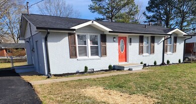 626 Evergreen Park Dr, Hopkinsville, KY 42240 - photo 3