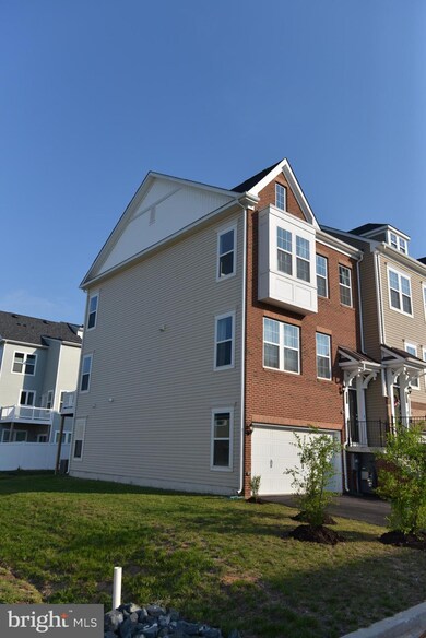 8031 Clovis Way, Hanover, MD 21076 - photo 2