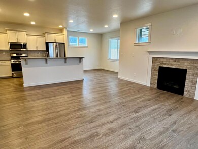 61397 SE Preston St, Bend, OR 97702 - photo 5