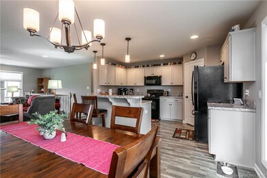 2400 Elhanan Ct, New Albany, IN 47150 - photo 7