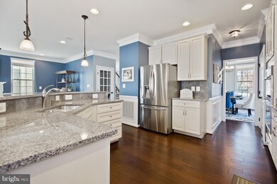 25245 Edenfield Ln, Chantilly, VA 20152 - photo 5