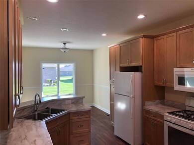 12758 N West Commons Ct, Mooresville, IN 46158 - photo 4