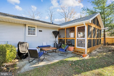 3064 Centre Rd, Riva, MD 21140 - photo 4