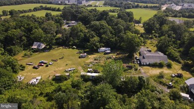 159 Caldwell Ln, Winchester, VA 22602 - photo 4