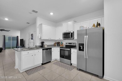 17-web-or-mls-412 Talulla Trail_017