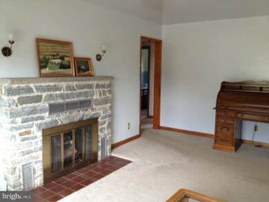 5417 Woodbine Rd, Woodbine, MD 21797 - photo 2