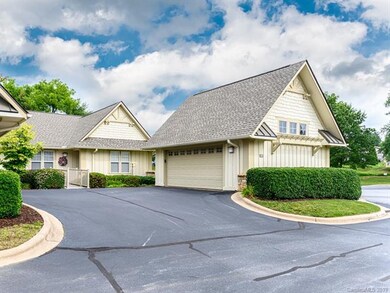 2803 Blue Goose Ct, Hendersonville, NC 28792 - photo 2