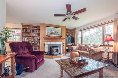 54 Catalpa Ln, Accord, NY 12404 - photo 4