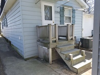 7793 N Tippecanoe Dr, Walkerton, IN 46574 - photo 3