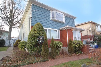 127 Hooper Ave, Staten Island, NY 10306 - photo 3